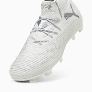 Chaussures de soccer à crampons pour terrain ferme FUTURE 8 ULTIMATE Homme, PUMA White-Matte Silver, extralarge